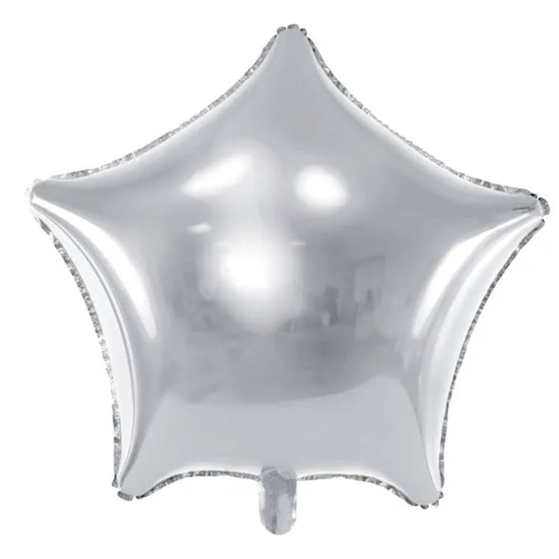 Sølvfarvet stjerneballon i metallic folie, ca. 40 cm oppustet. Ideel til fødselsdage, bryllupper og andre festlige lejligheder.