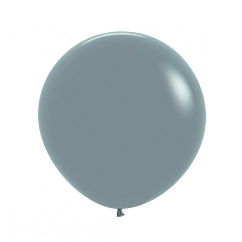 Ekstra store Sempertex balloner i støvet blå. 24"/60 cm. Brug med helium + Hi-Float for længere svævetid. 100% naturlatex. 10 stk. pr. pakke.