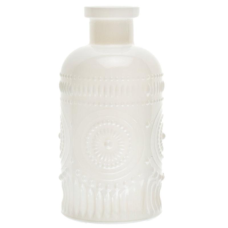 Smuk vintage vase i ivory med elegant design. Perfekt til små blomster og en stemningsfuld borddækning til festlige lejligheder. ✨