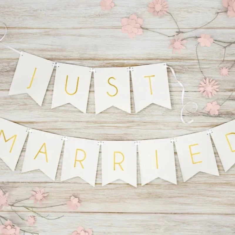 Just married banner