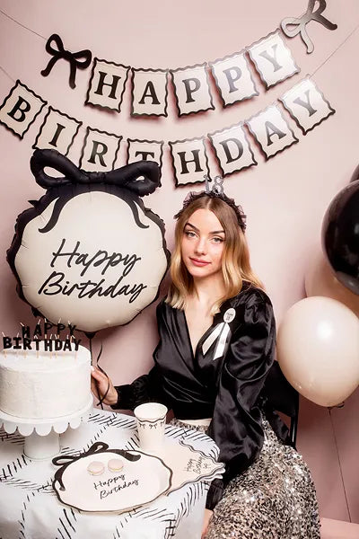 Happy Birthday servietter med sløjfe