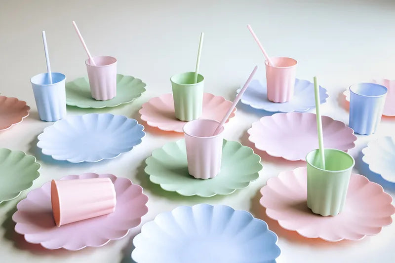 Plasttallerkner Frill – sagegreen, 22 x 22 cm, 4 stk.