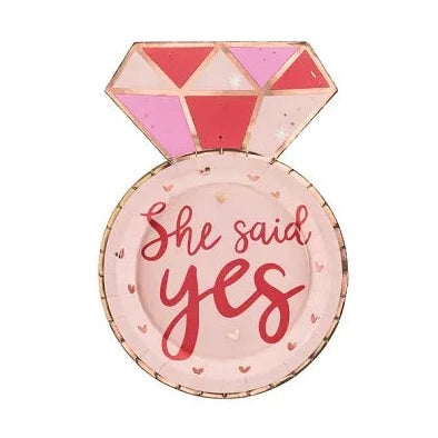 Rosa diamantring tallerkner She said yes