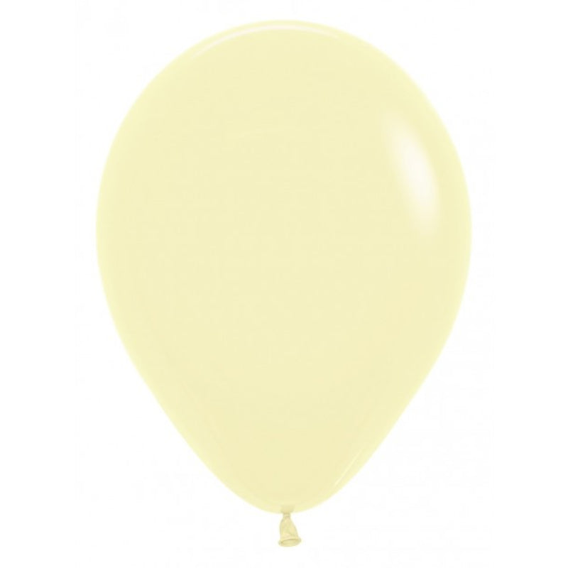 Pastel Matte Yellow balloner 12" – Sempertex latexballoner i støvet gul
Smukke pastelgule balloner fra Sempertex i 12" størrelse. Perfekt til fødselsdage, babyshowers og dekorationer. Luft- og heliumballoner i 100% naturlatex.