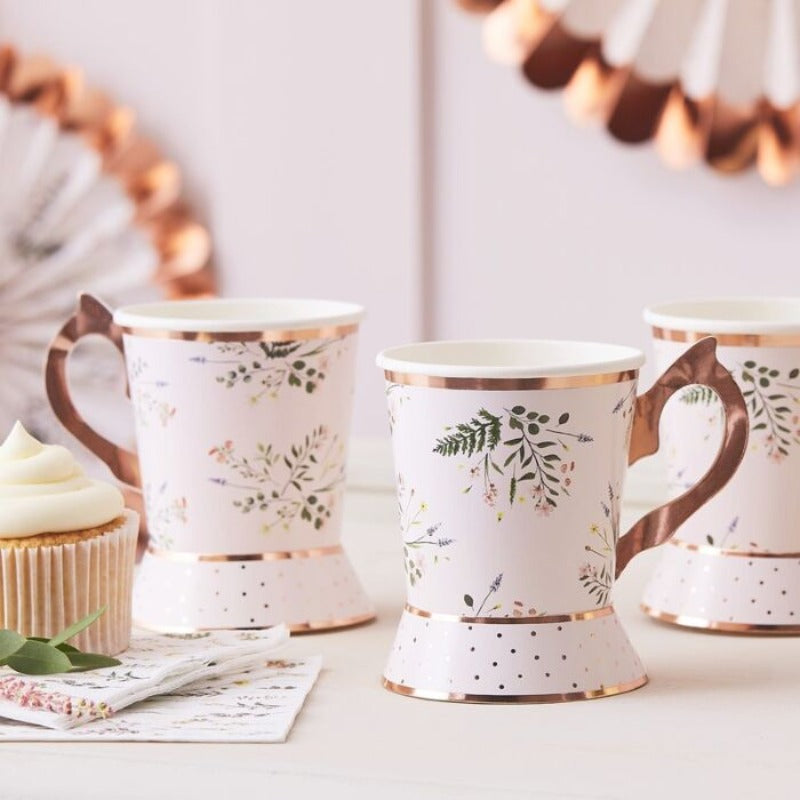 Floral tea kopper med blomstermotiv - afternoon tea